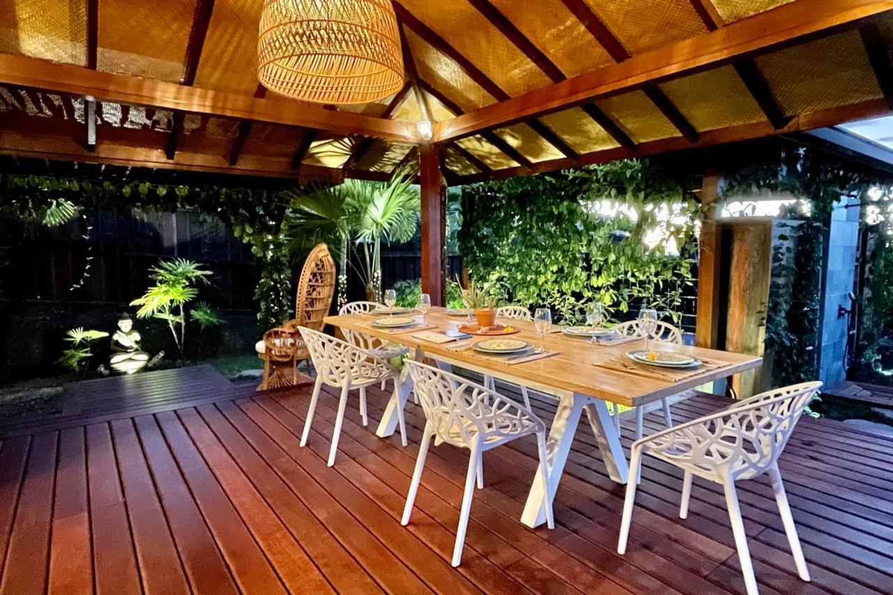 Punaauia  Villa Manuiti, Balinese Luxury Home - Private Swim Spa, Ocean View - Ofyr Bbq - Koi Pond מראה חיצוני תמונה