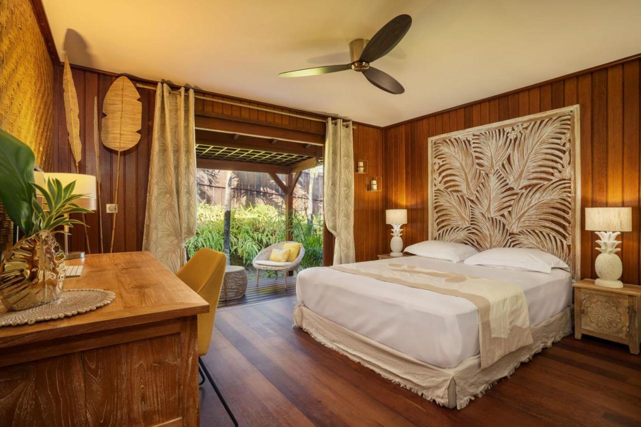 Punaauia  Villa Manuiti, Balinese Luxury Home - Private Swim Spa, Ocean View - Ofyr Bbq - Koi Pond מראה חיצוני תמונה